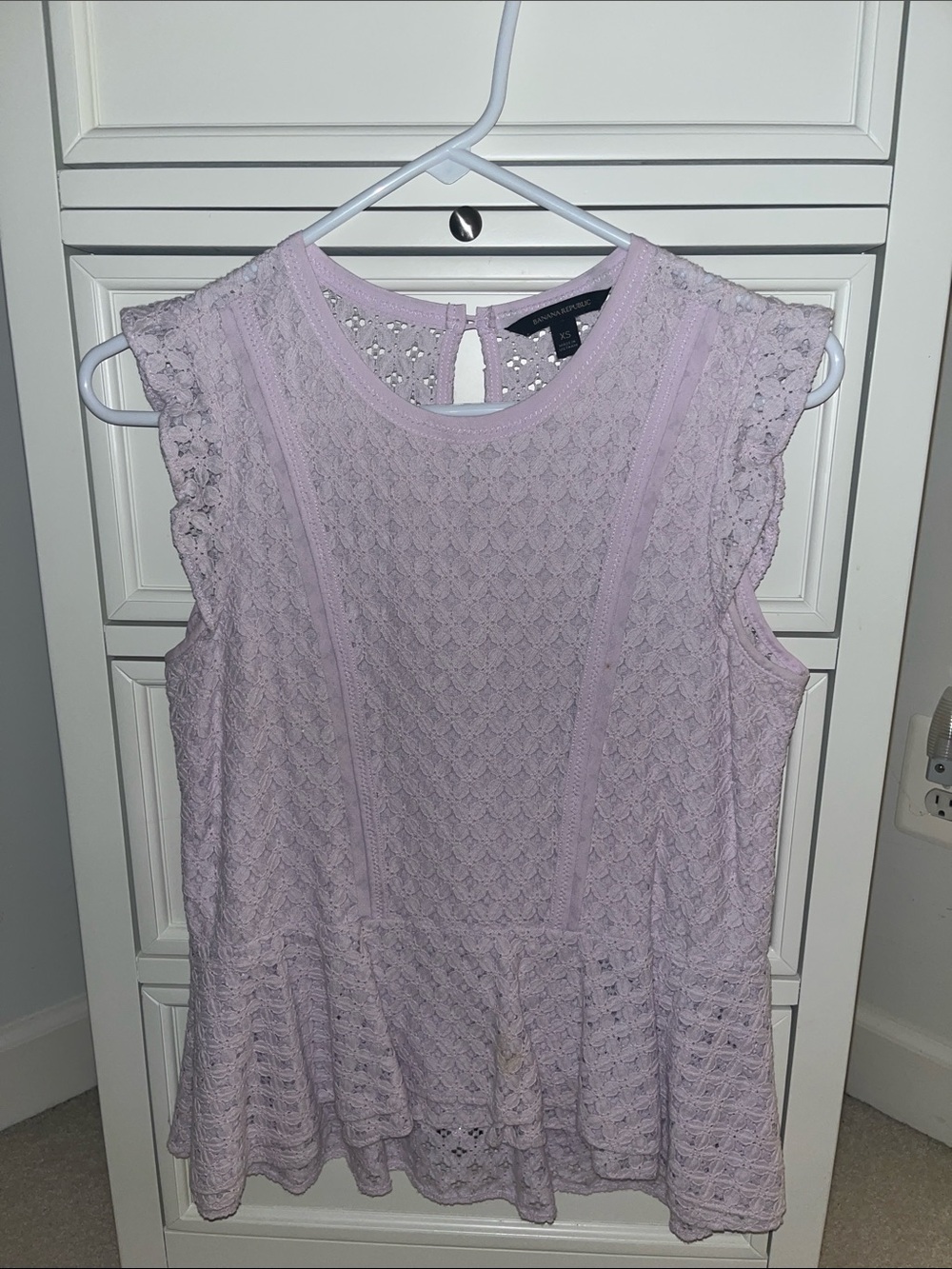Banana Republic Lilac Lace Peplum Shell